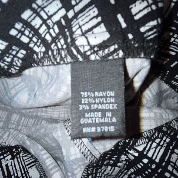 Courtenay black & white pull-in pants 16W NWT - Picture 8 of 8